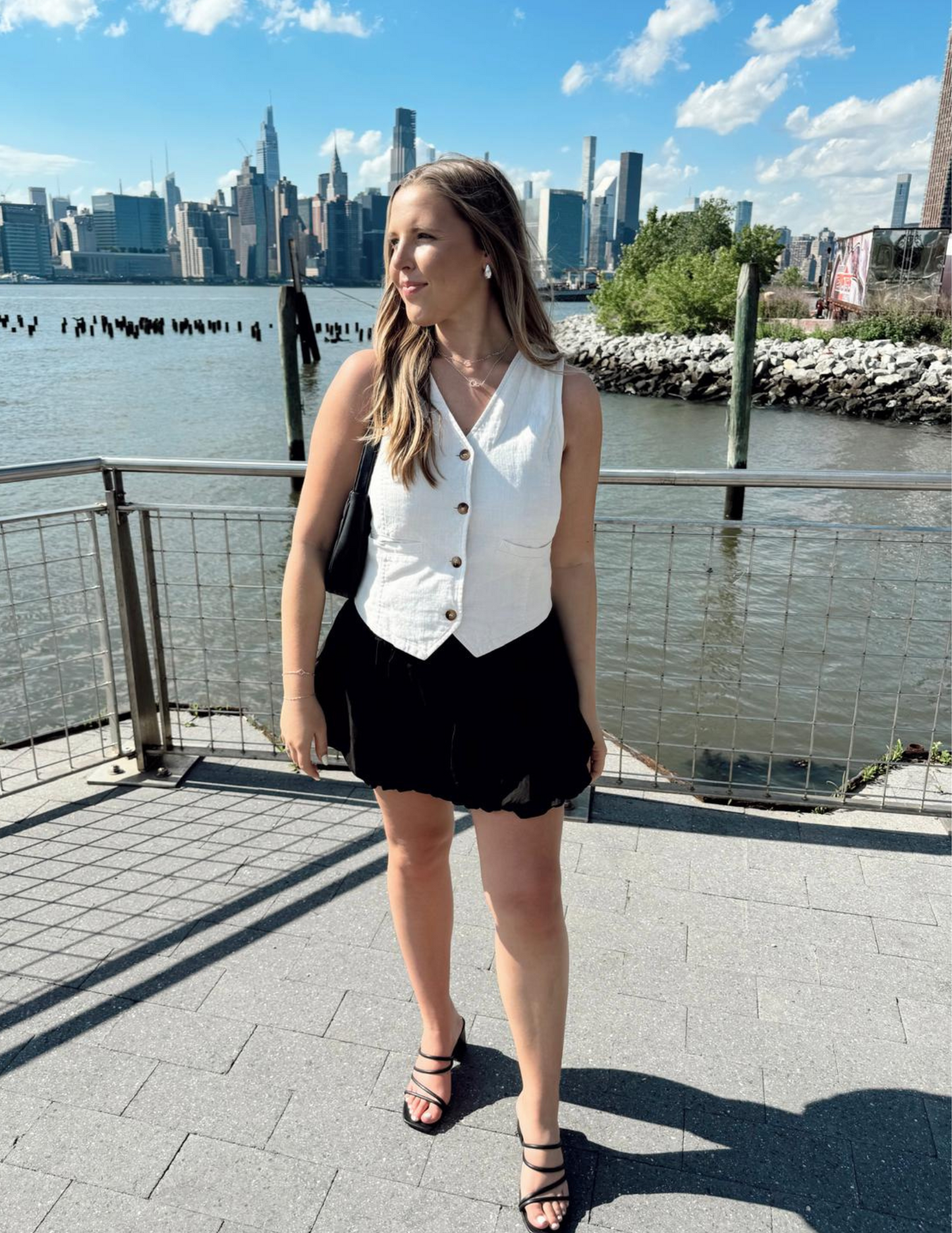 Manhattan Bubble Hem Mini Skirt