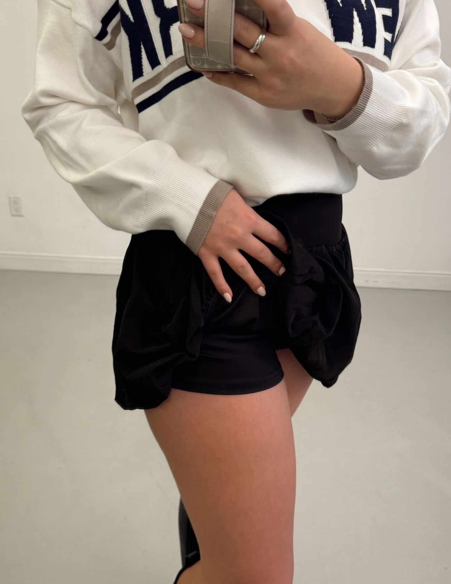 Manhattan Bubble Hem Mini Skirt