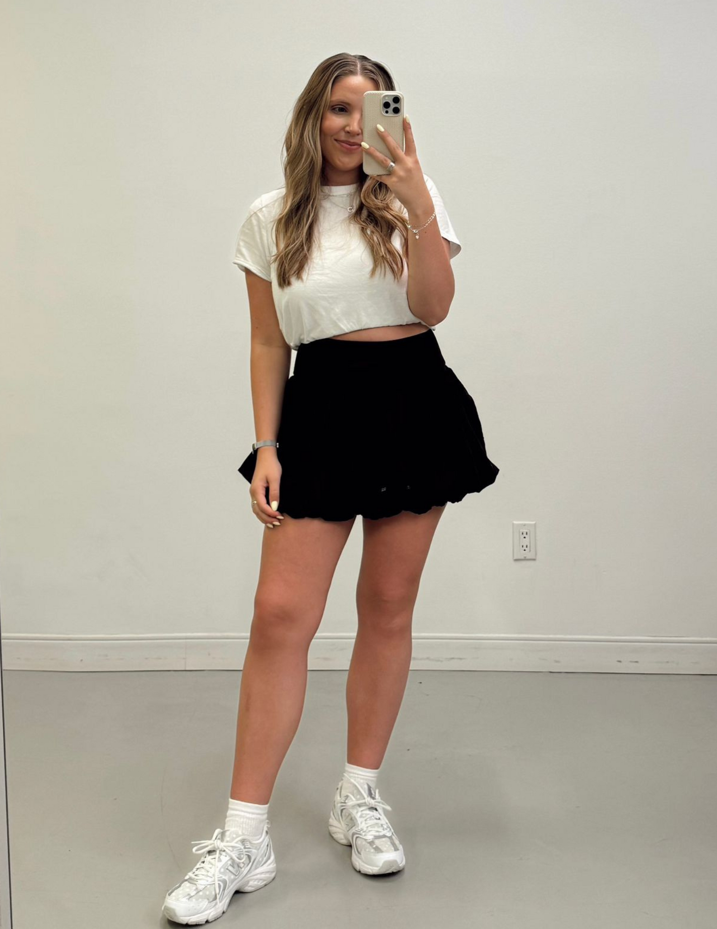 Manhattan Bubble Hem Mini Skirt